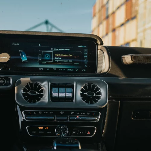 Een foto van het interieur van de Mercedes-AMG G63 BRABUS